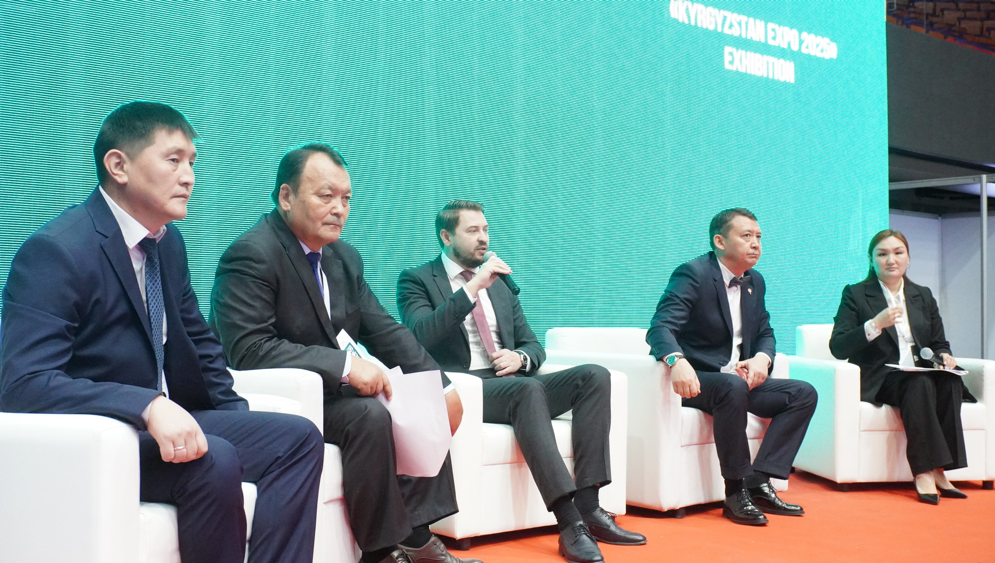 Будущее инвестиций и финансов Кыргызстана: итоги панельной сессии на “Kyrgyz EXPO 2025”