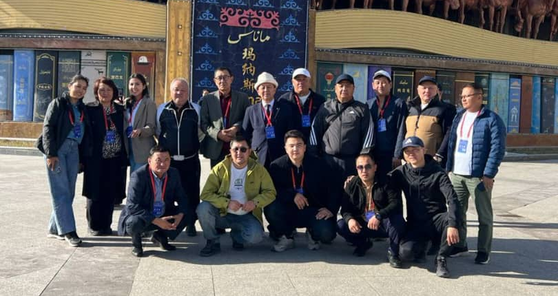 Кыргызская бизнес-делегация посетила Кызыл-Суу: подписаны со