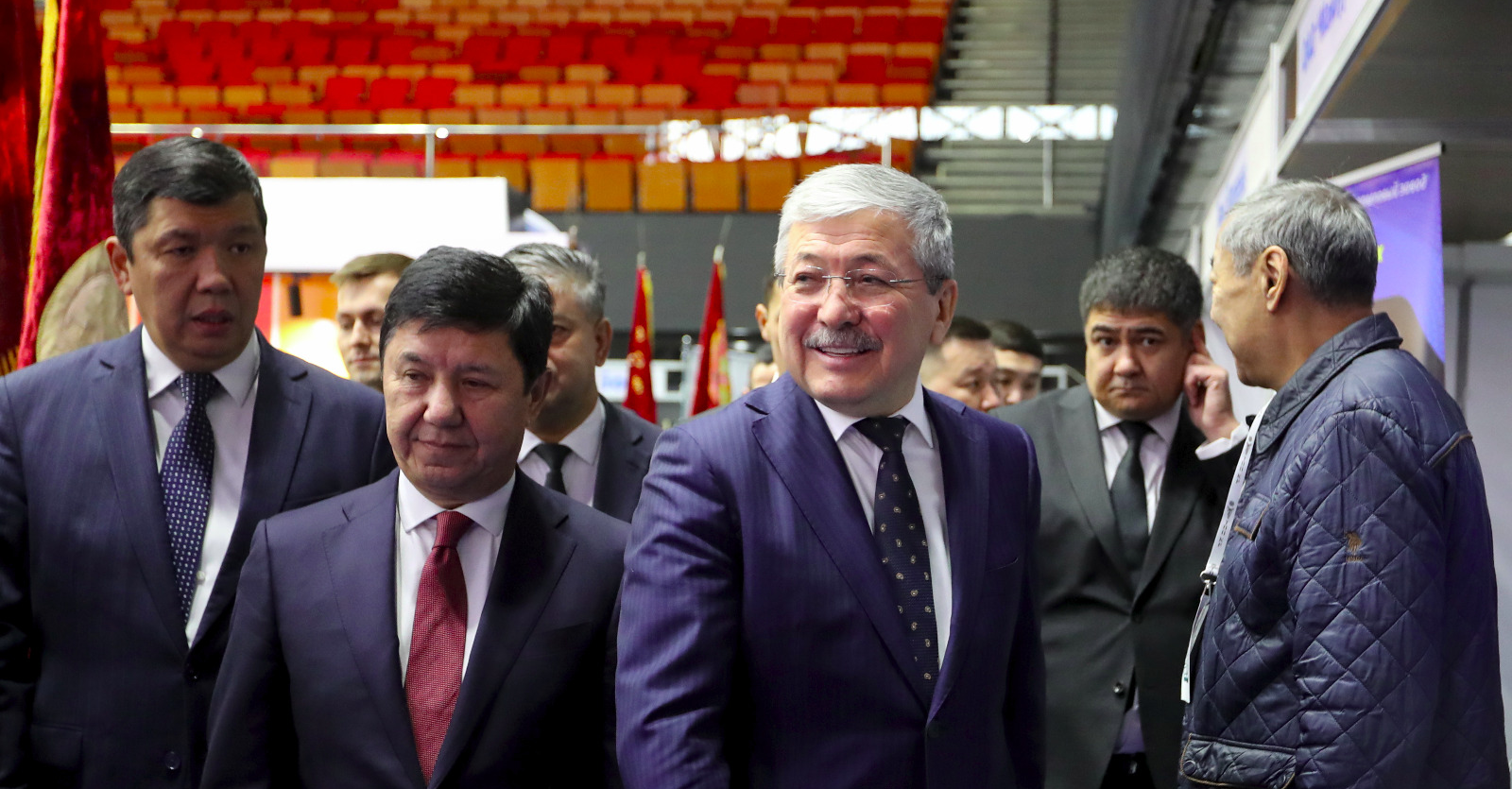 Кыргызстан демонстрирует миру потенциал отечественного произ